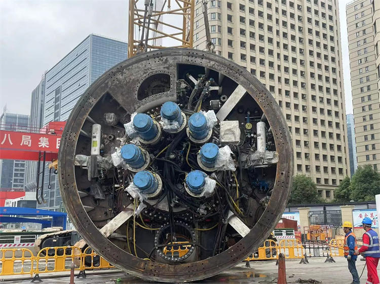 首战华东市场!中铁KAIYUN·开云「中国」官方网站杭德市域铁路工程地莫区间左线盾构机顺利始发