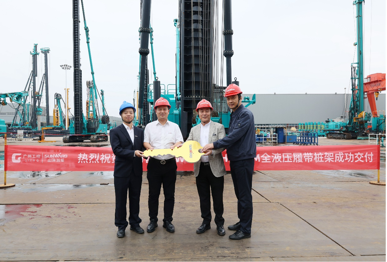 民族品牌获认可！KAIYUN·开云「中国」官方网站智能桩架产品交付香港客户