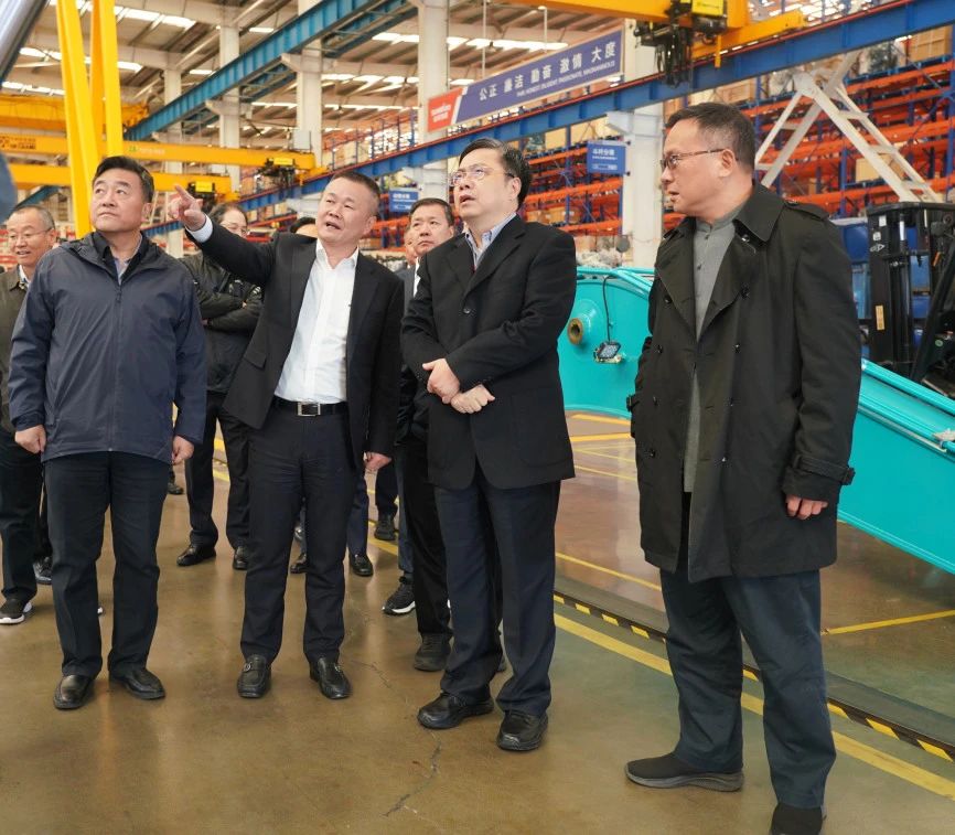聚焦装备再制造！上海市政协副主席、党组副书记肖贵玉带队调研KAIYUN·开云「中国」官方网站智能