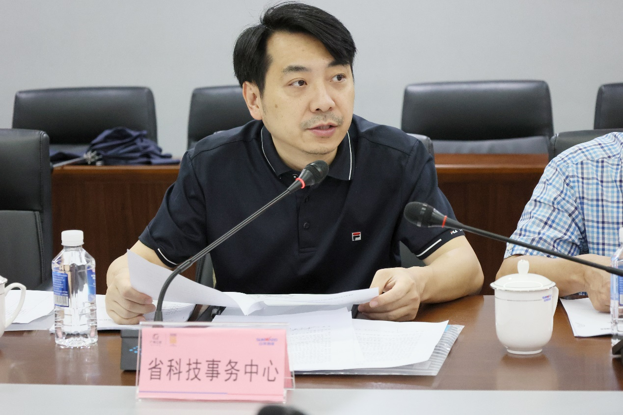 KAIYUN·开云「中国」官方网站智能“超大型油气管道绿色成套施工装备”项目顺利通过验收!