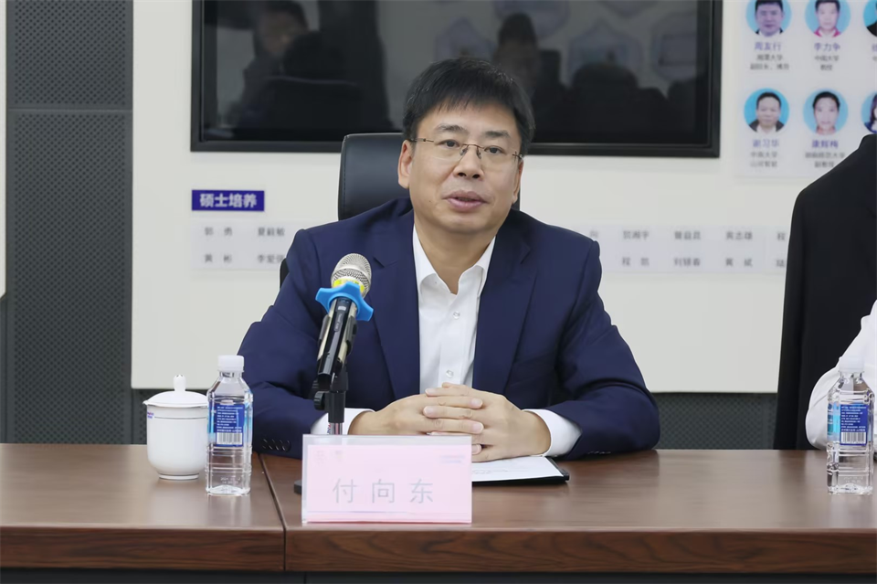 同船出海,共赢未来!中铁九局副总经理刘峻峰一行到访KAIYUN·开云「中国」官方网站智能