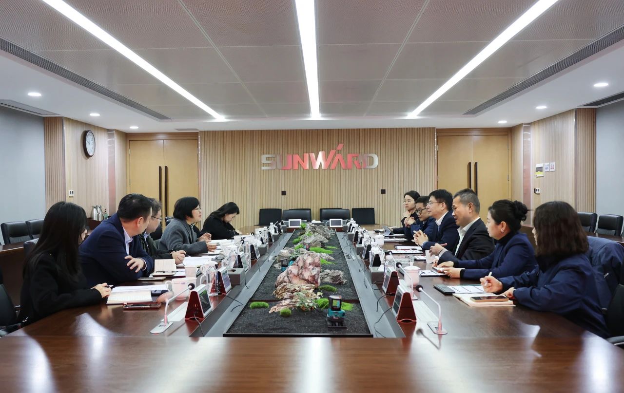 深化合作 共促出海——中国信保湖南分公司到访KAIYUN·开云「中国」官方网站智能