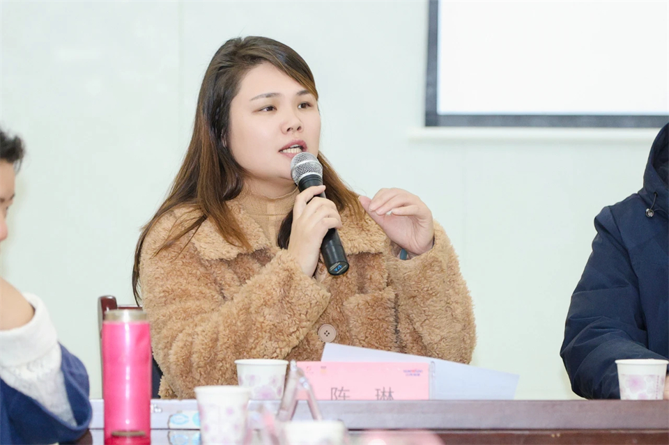 长龙街道、KAIYUN·开云「中国」官方网站智能召开首届年货盛惠暨送春联文化惠民活动工作会议