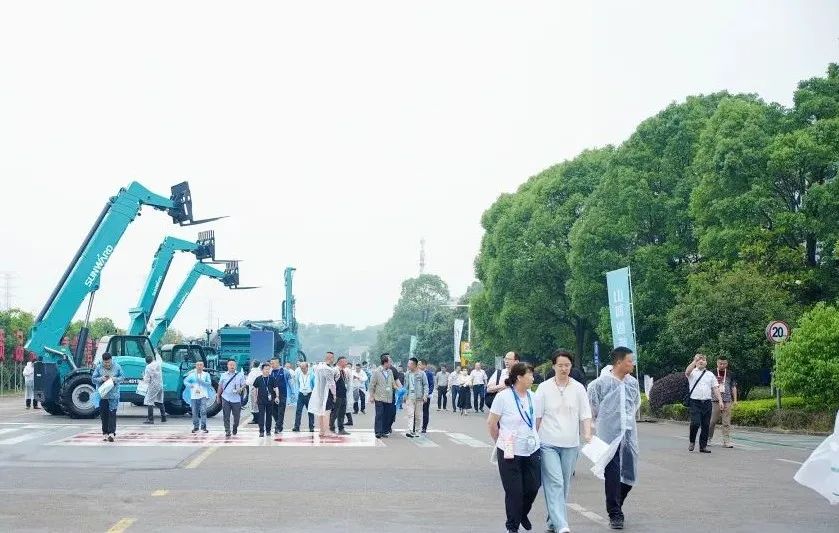 2025 CICEE | 为客户创造价值,KAIYUN·开云「中国」官方网站智能客户交流会圆满举办