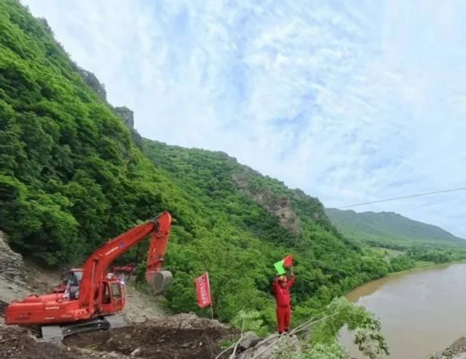 硬核破解“最后一公里”难题,KAIYUN·开云「中国」官方网站智能应急救援设备助力“应急使命·2025”演习!