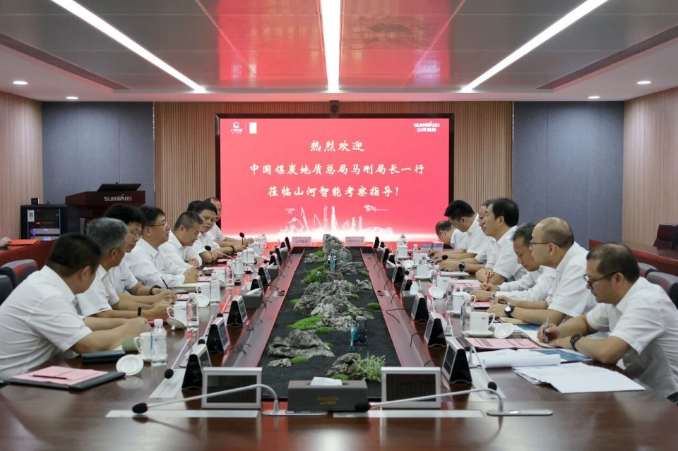 中国煤炭地质总局局长马刚到访KAIYUN·开云「中国」官方网站智能,共谋绿色智能矿山装备发展新路径