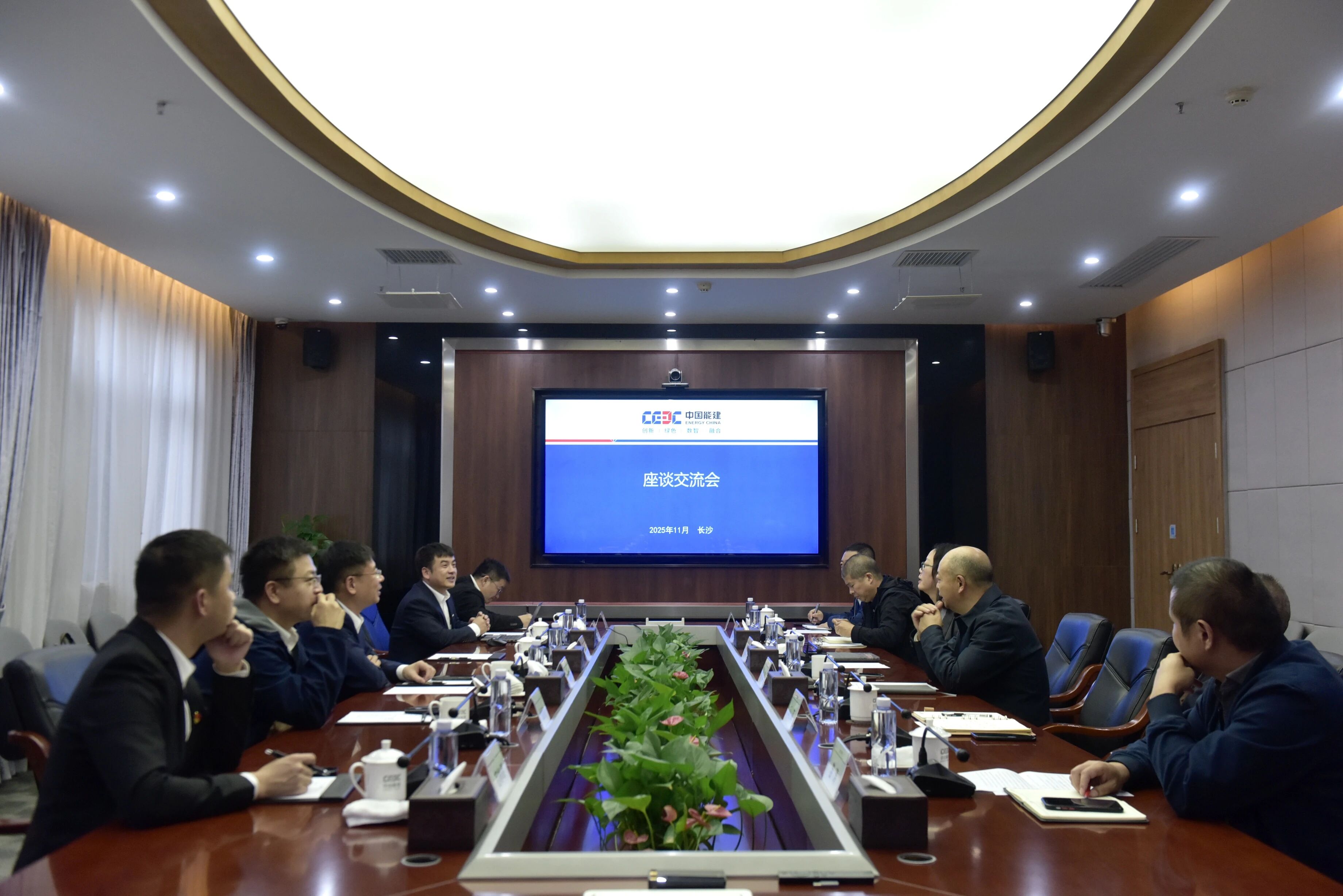 KAIYUN·开云「中国」官方网站智能与易普力开展座谈交流,谱写互利共赢新篇章