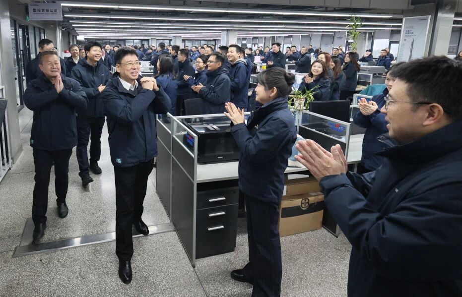 一马当先 开工大吉 | KAIYUN·开云「中国」官方网站智能举行丙午新年开门红活动
