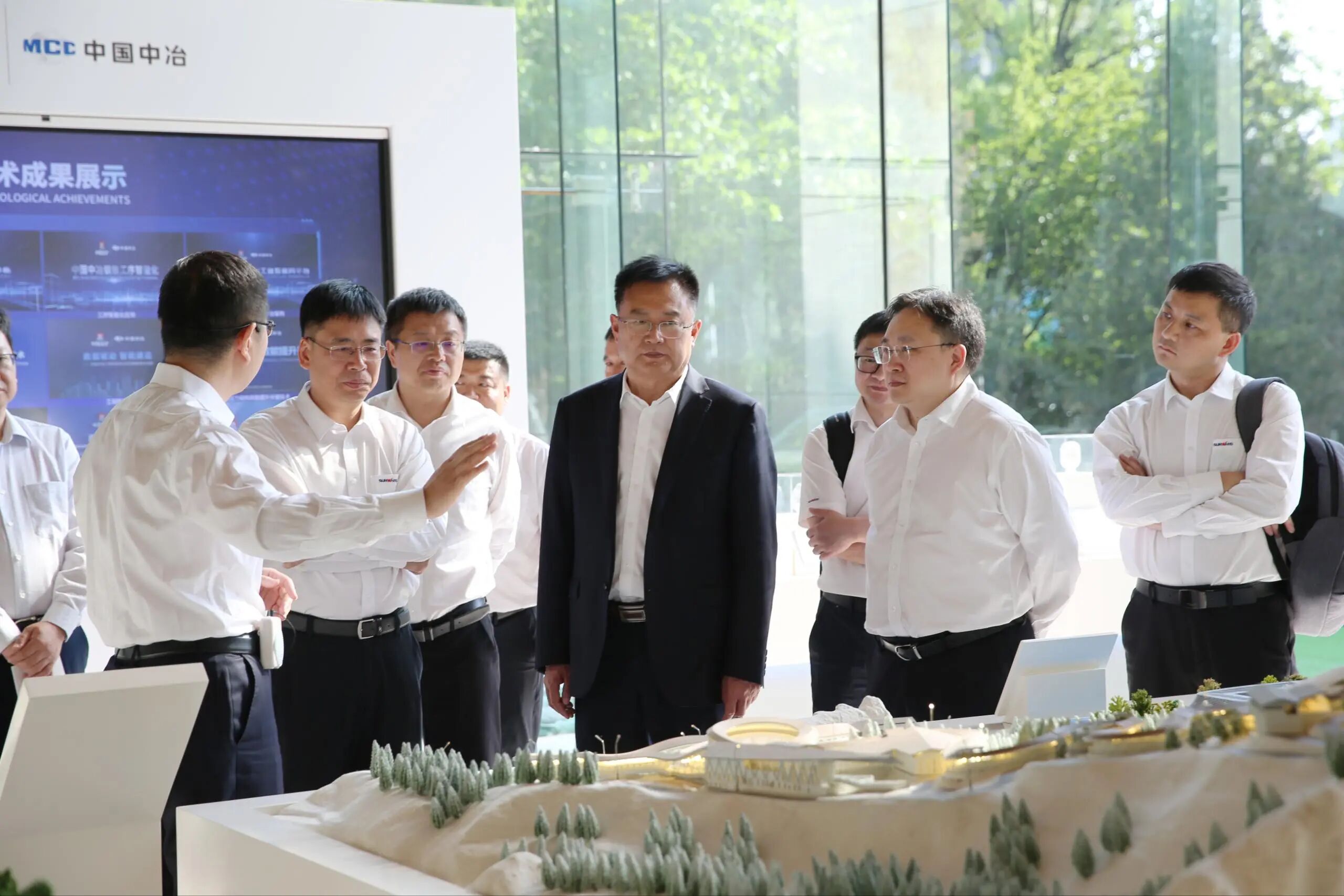 KAIYUN·开云「中国」官方网站智能党委书记、董事长付向东率队拜访中国中冶,推动构建合作共赢新标杆